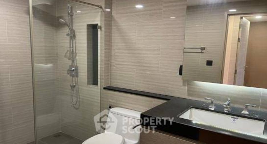 À vendre 2 chambres condo à Pathum Wan, Bangkok