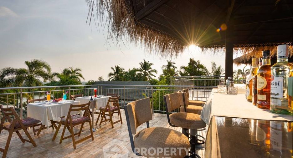For sale 7 bedrooms villa in Huay Yai, Pattaya