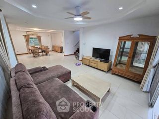 À vendre 4 chambres villa à Bang Lamung, Chonburi