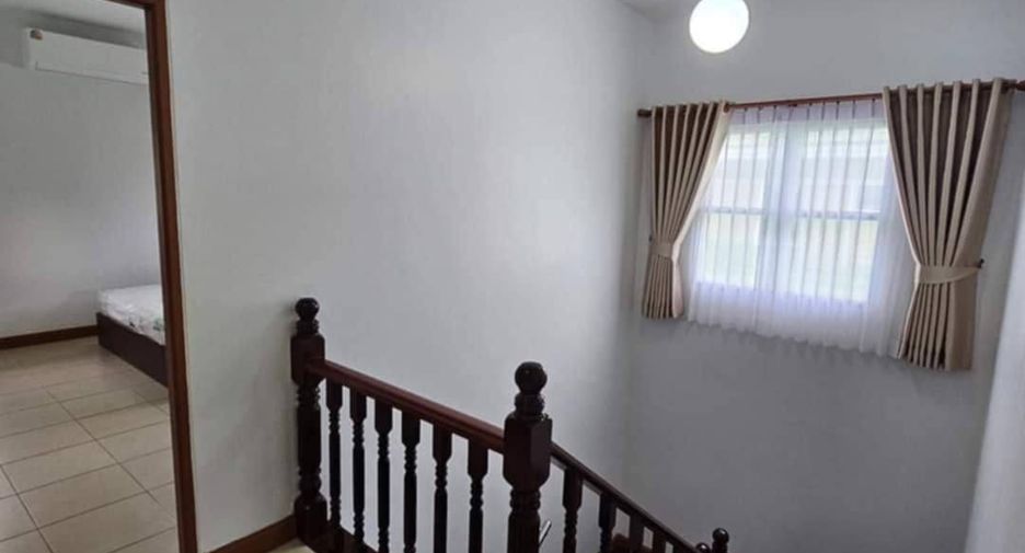 Villa zum Kauf mit 4 Zimmer in Bang Lamung, Chonburi