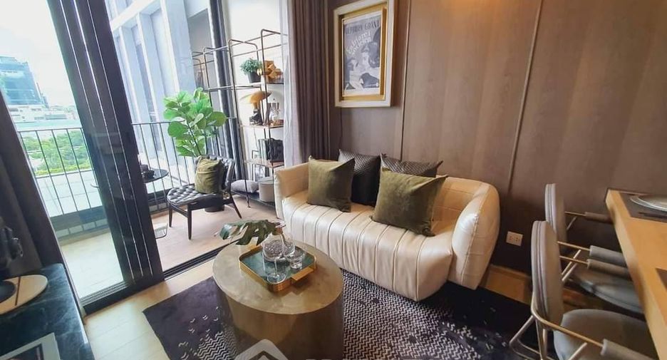 For sale 1 bed condo in Phra Khanong, Bangkok