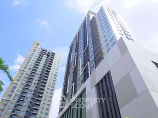 For sale 2 bedrooms condo in Yan Nawa, Bangkok