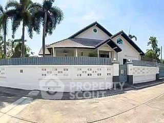 出售 4 卧室 别墅 在 Bang Lamung, Chon Buri