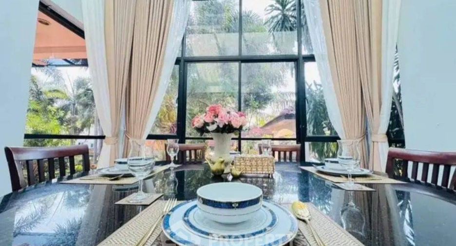 Villa zum Kauf mit 4 Zimmer in East Pattaya, Pattaya