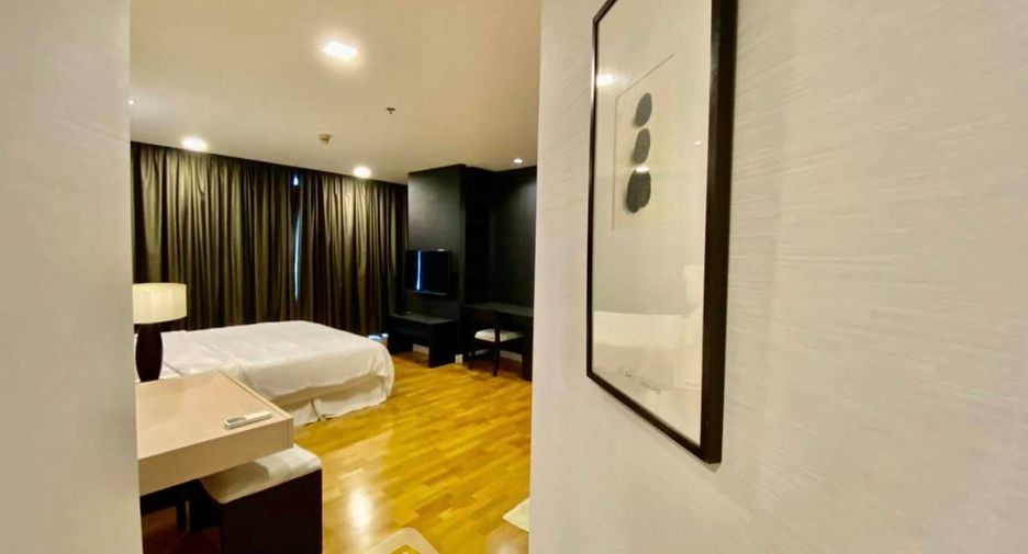 Wohnung zum Kauf mit 2 Zimmer in Sathon, Bangkok