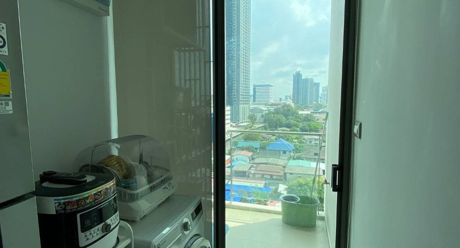 ขาย 2 ห้องนอน คอนโด ใน วัฒนา, กรุงเทพฯ