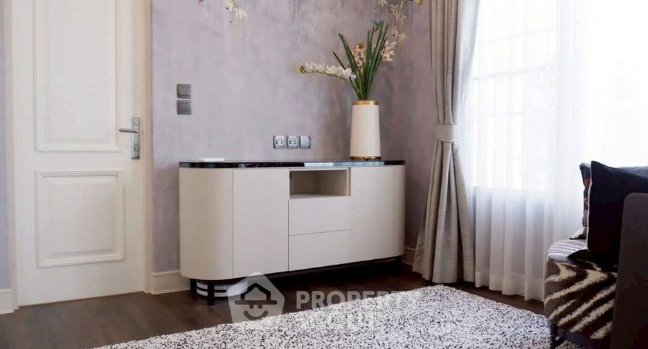 For sale 4 bedrooms house in Bang Khen, Bangkok