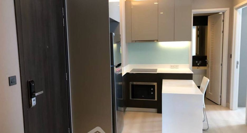 For sale 2 bedrooms condo in Phaya Thai, Bangkok