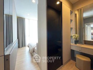 For sale 3 bedrooms condo in Phaya Thai, Bangkok