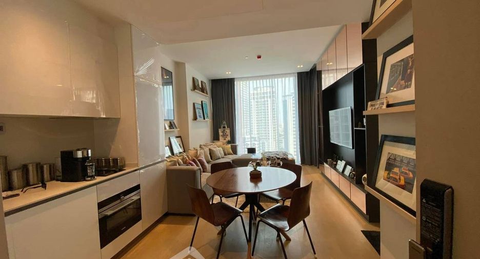 For sale 1 bed condo in Khlong Toei, Bangkok