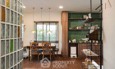 Casa en venta de 3 habitaciones en Lat Krabang, Bangkok