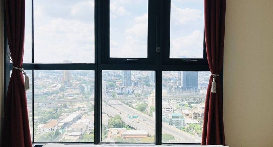 For sale 1 bed condo in Bang Kapi, Bangkok
