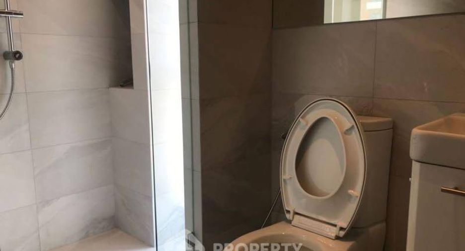 For sale 1 bed condo in Watthana, Bangkok