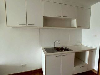 For sale 1 bed condo in Huai Khwang, Bangkok