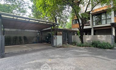 出售 3 卧室 独立屋 在 Chatuchak, 曼谷
