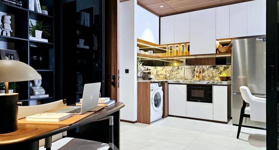 For sale 1 bed condo in Sathon, Bangkok