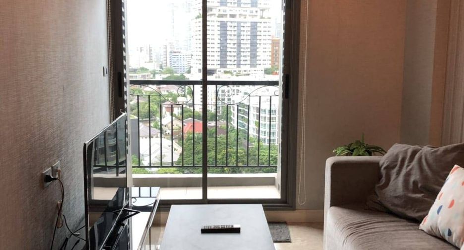À vendre 1 chambre condo à Khlong Toei, Bangkok