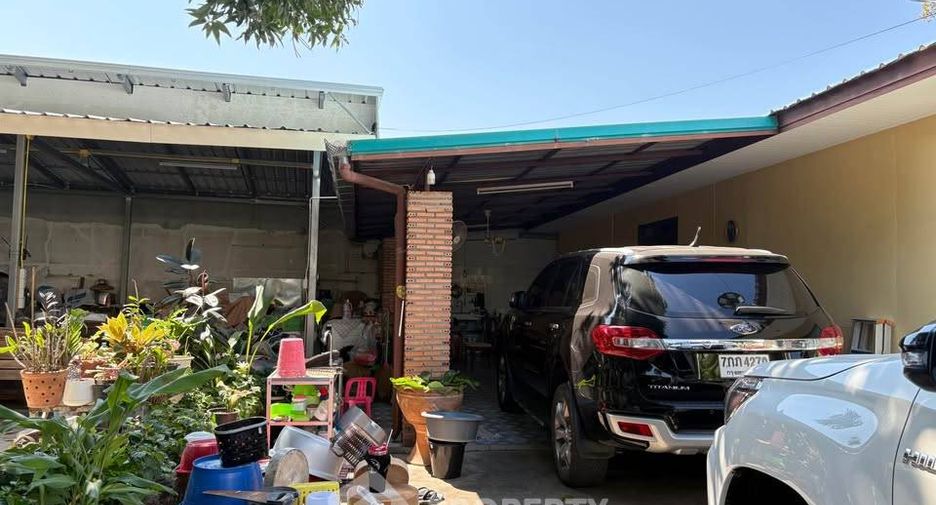À vendre 3 chambres maison à Si Racha, Chonburi