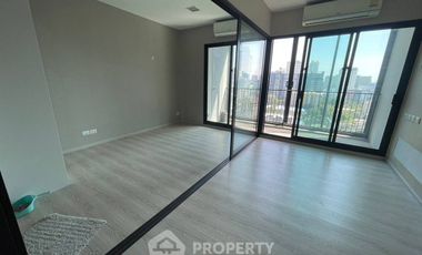 For sale 1 Beds condo in Huai Khwang, Bangkok