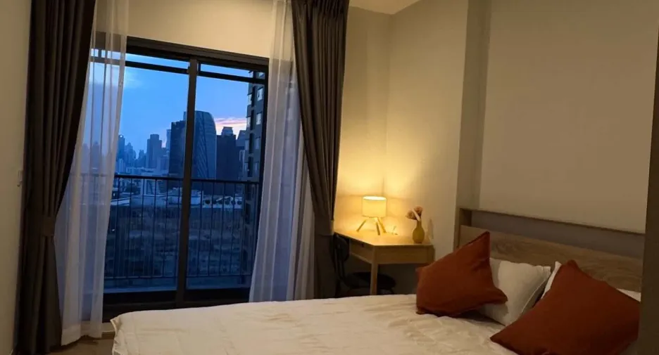 For rent 1 bed condo in Khlong Toei, Bangkok
