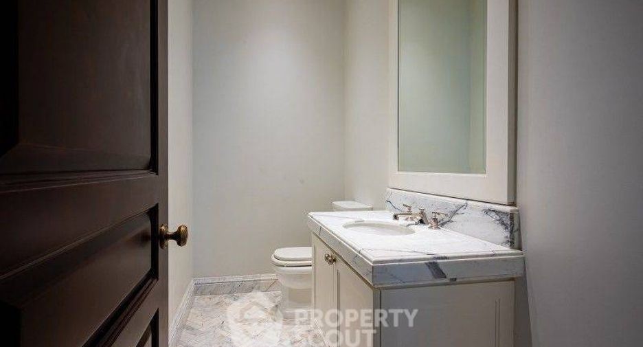 Condo en venta de 2 habitaciones en Pathum Wan, Bangkok