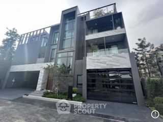 For sale 4 ベッドルーム house in Bang Kapi, Bangkok