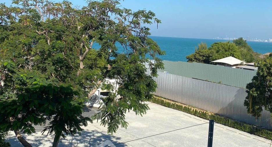 For sale 1 bed condo in Sattahip, Chonburi