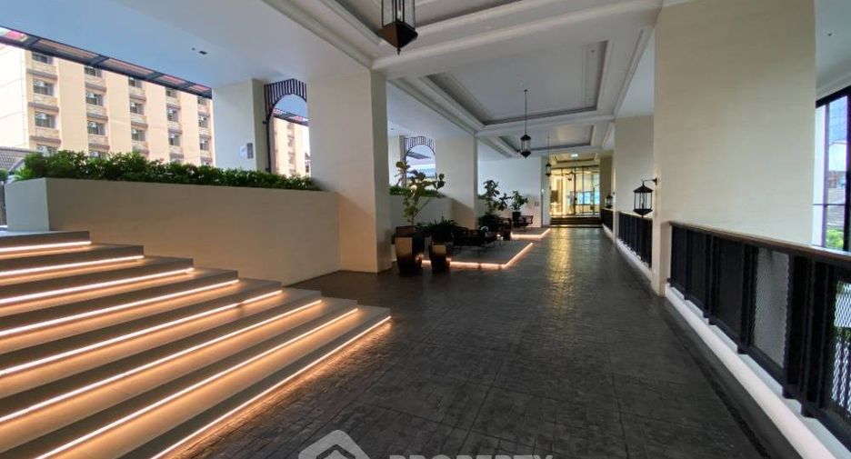 For sale 1 bed condo in Bang Kapi, Bangkok