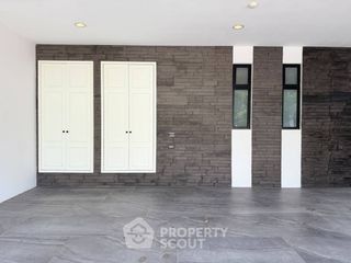 For sale 4 bedrooms house in Prawet, Bangkok