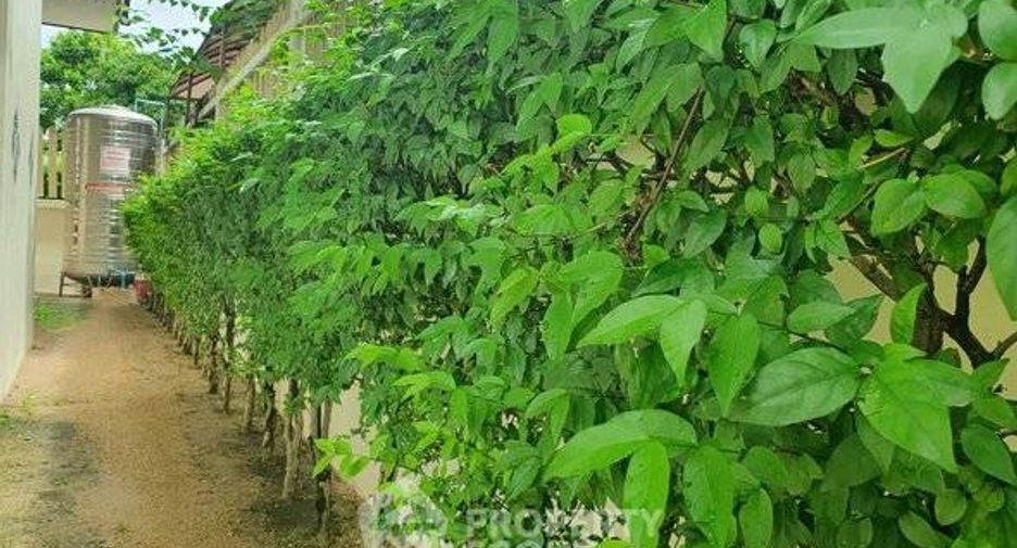 Casa en venta de 4 habitaciones en Si Racha, Chonburi