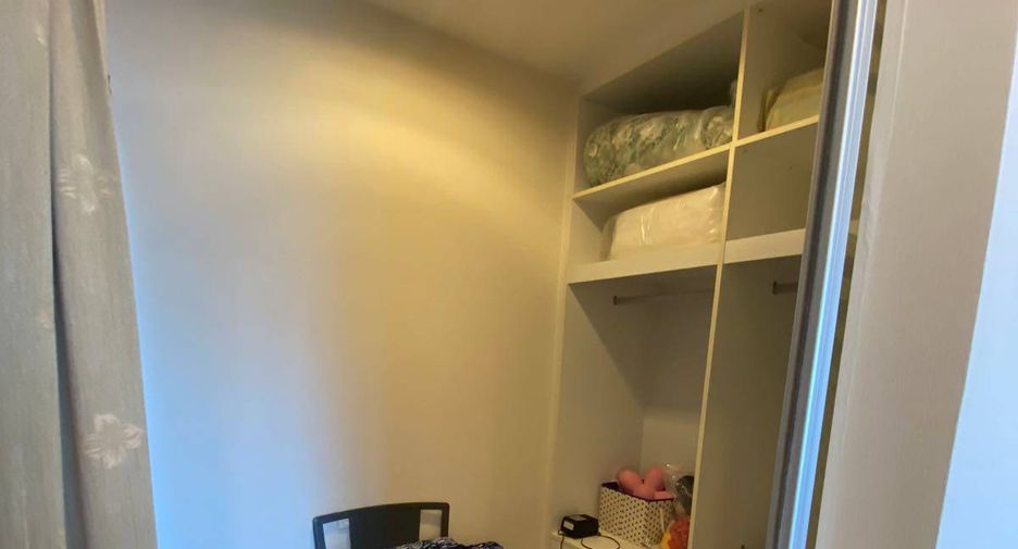 For sale 2 bedrooms condo in Khlong San, Bangkok