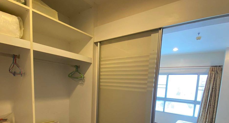For sale 2 bedrooms condo in Khlong San, Bangkok