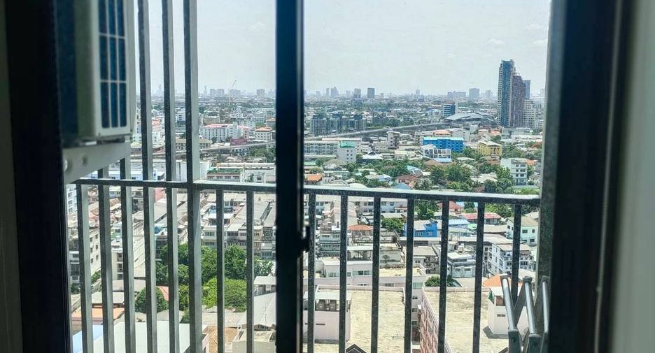 For sale 1 bed condo in Bang Phlat, Bangkok