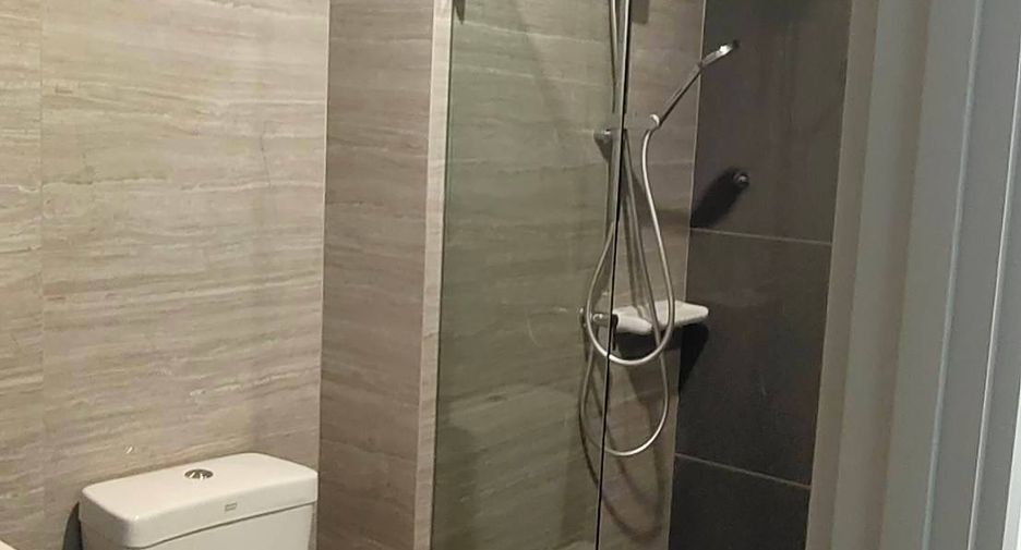For sale 1 bed condo in Bang Phlat, Bangkok