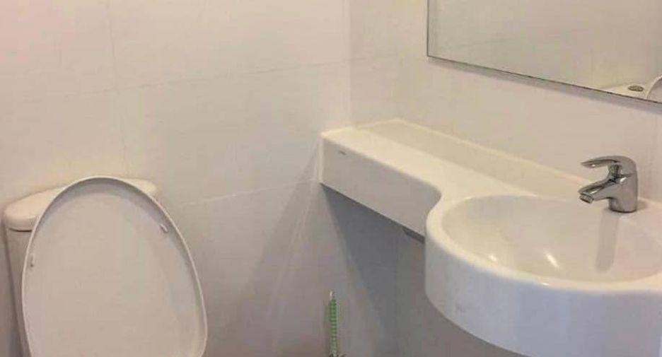 For sale 2 bedrooms condo 