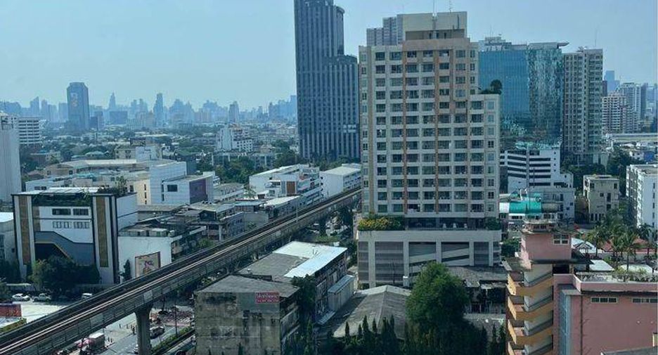 For sale 1 bed condo in Phaya Thai, Bangkok