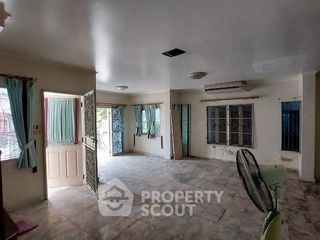 For sale 3 bedrooms house in Khlong Sam Wa, Bangkok