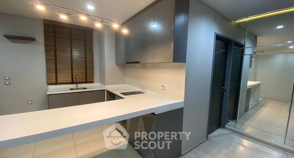 Condo en venta de 2 habitaciones en Ratchathewi, Bangkok
