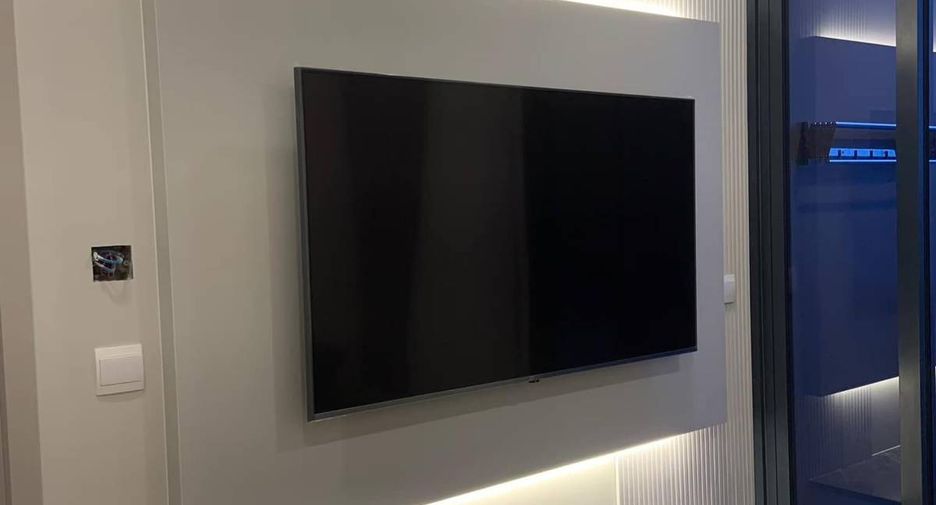 For sale 1 bed condo in Khlong Toei, Bangkok