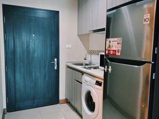 À louer 1 chambre condo à Huai Khwang, Bangkok
