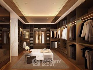 For sale 2 bedrooms condo in Pathum Wan, Bangkok