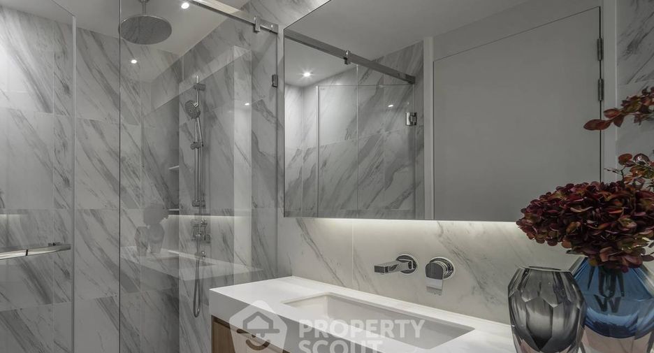 Продажа 2 спальни кондо в Кхлонг Тоеи, Бангкок