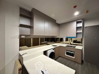 Condo en alquiler de 2 habitaciones en Khlong Toei, Bangkok