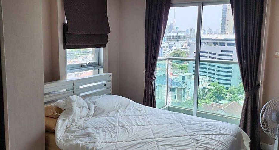 For sale 2 bedrooms condo in Huai Khwang, Bangkok