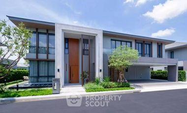 For sale 5 bedrooms house in Phasi Charoen, Bangkok