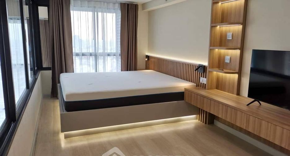 For rent 1 bed condo in Sathon, Bangkok