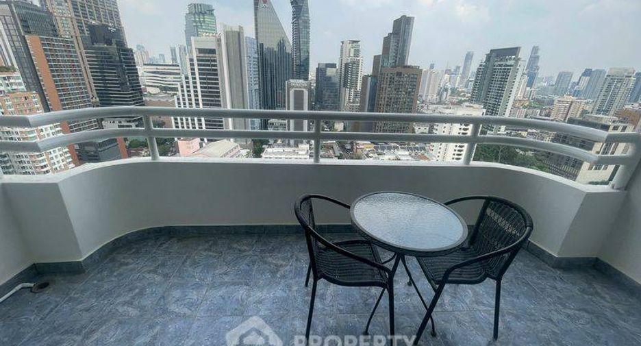 Condo en venta de 3 habitaciones en Khlong Toei, Bangkok