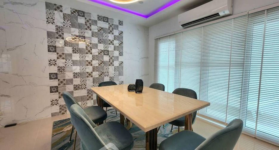 For rent 4 bedrooms house in Jomtien, Pattaya