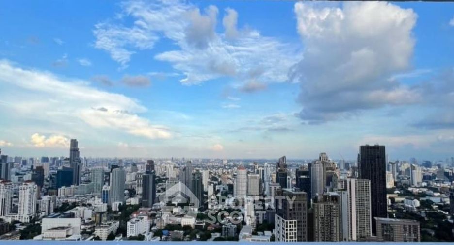 For rent 2 bedrooms condo in Khlong Toei, Bangkok