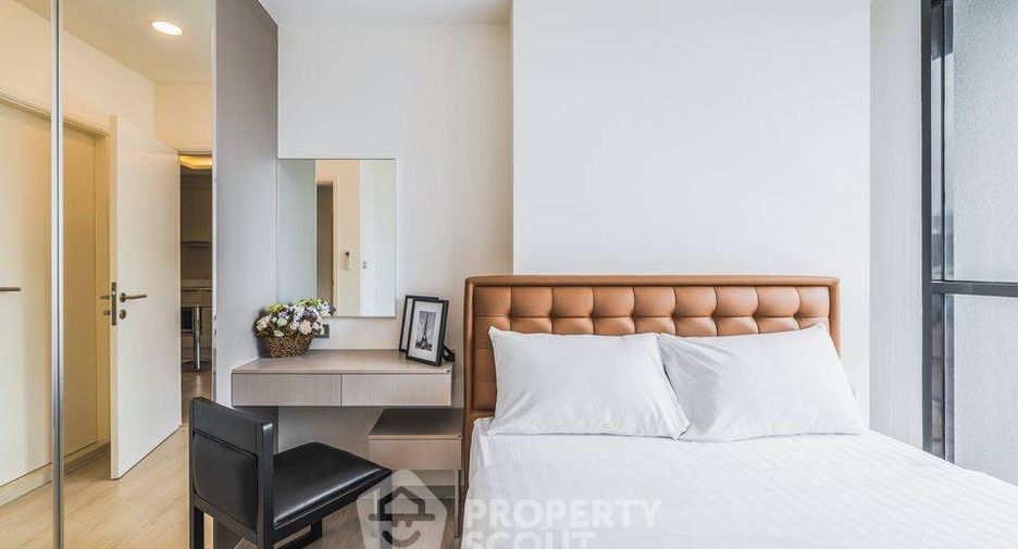 For rent 2 bedrooms condo in Khlong Toei, Bangkok